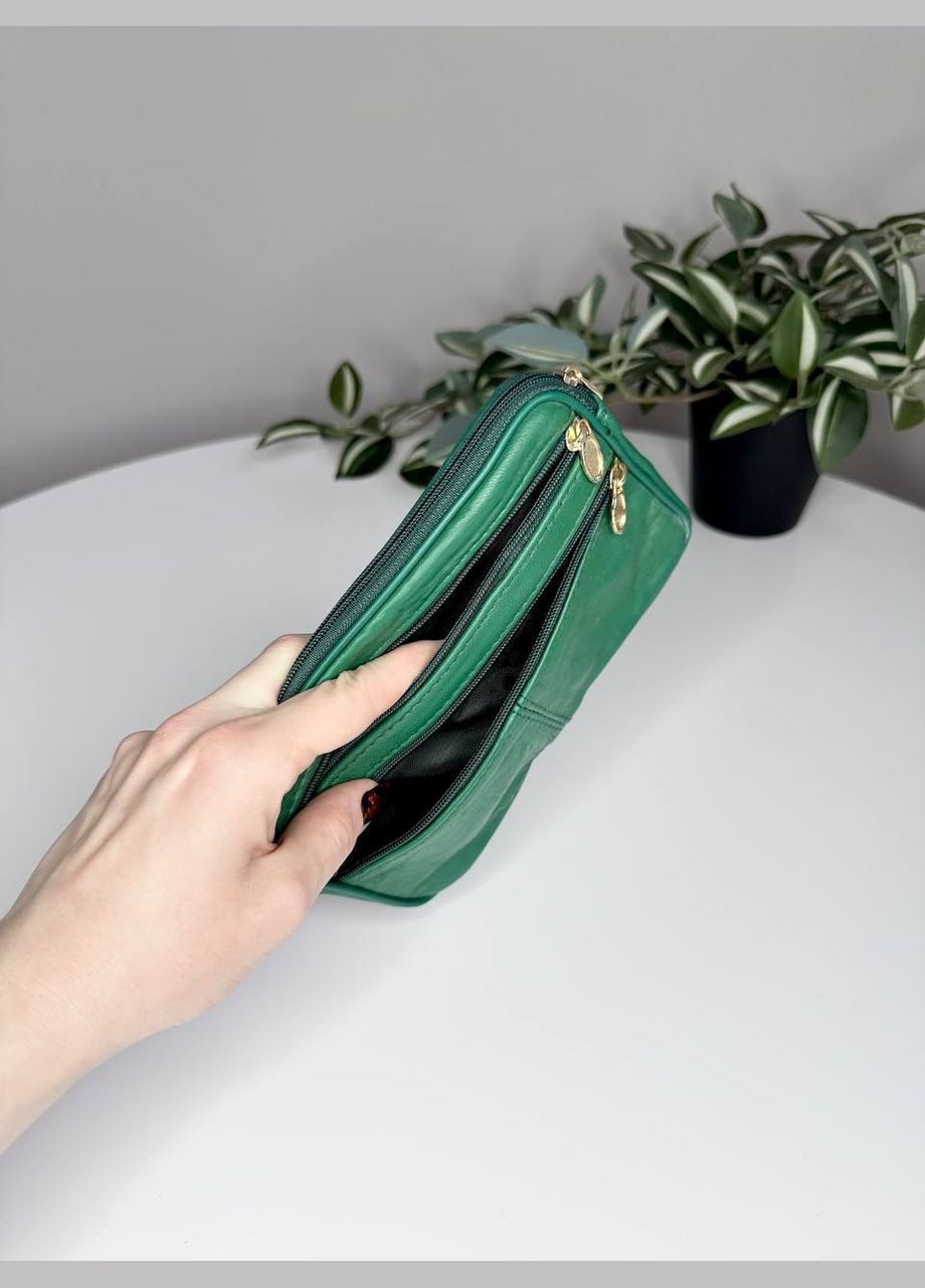 Жіночий м'який гаманець з натуральної шкіри безкаркасний Classic (315623012)