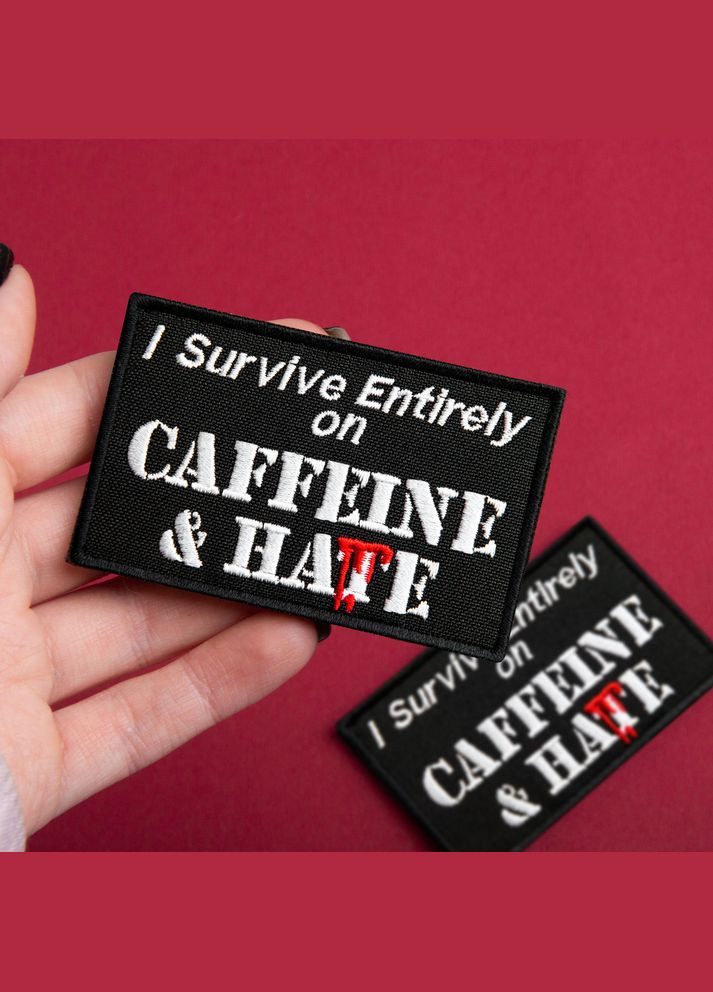 Набор шевронов 2шт "Survive Entirely On Caffeine&Hate" 5×8 см вышитый патч на липучке IDEIA (327087761)