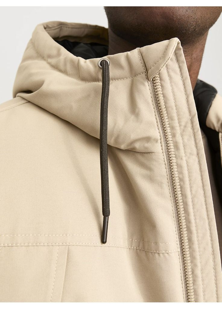 Бежевая куртка мужская Jack & Jones