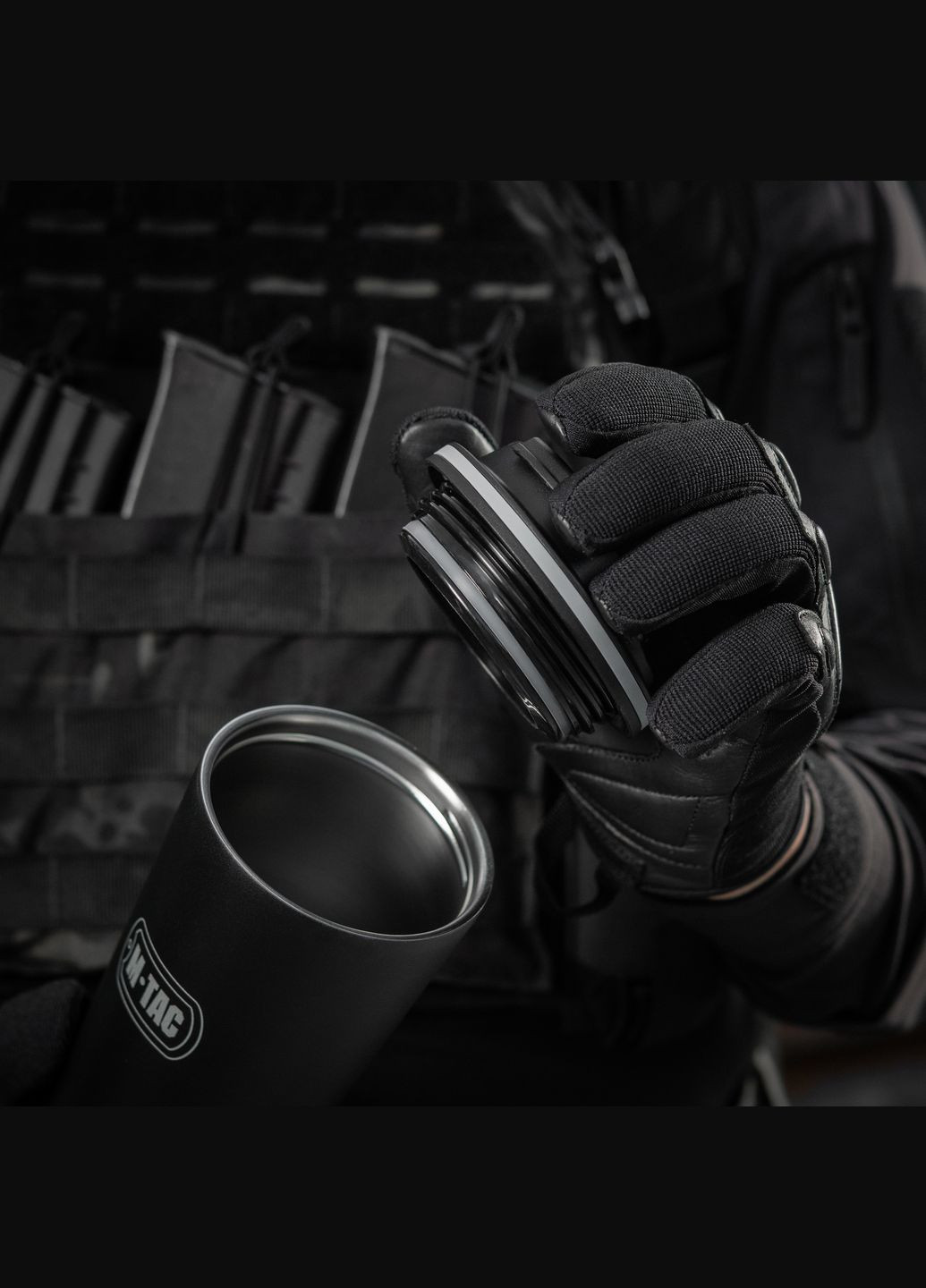 Термокружка з клапаном 450 мл чорна M-TAC (303262301)