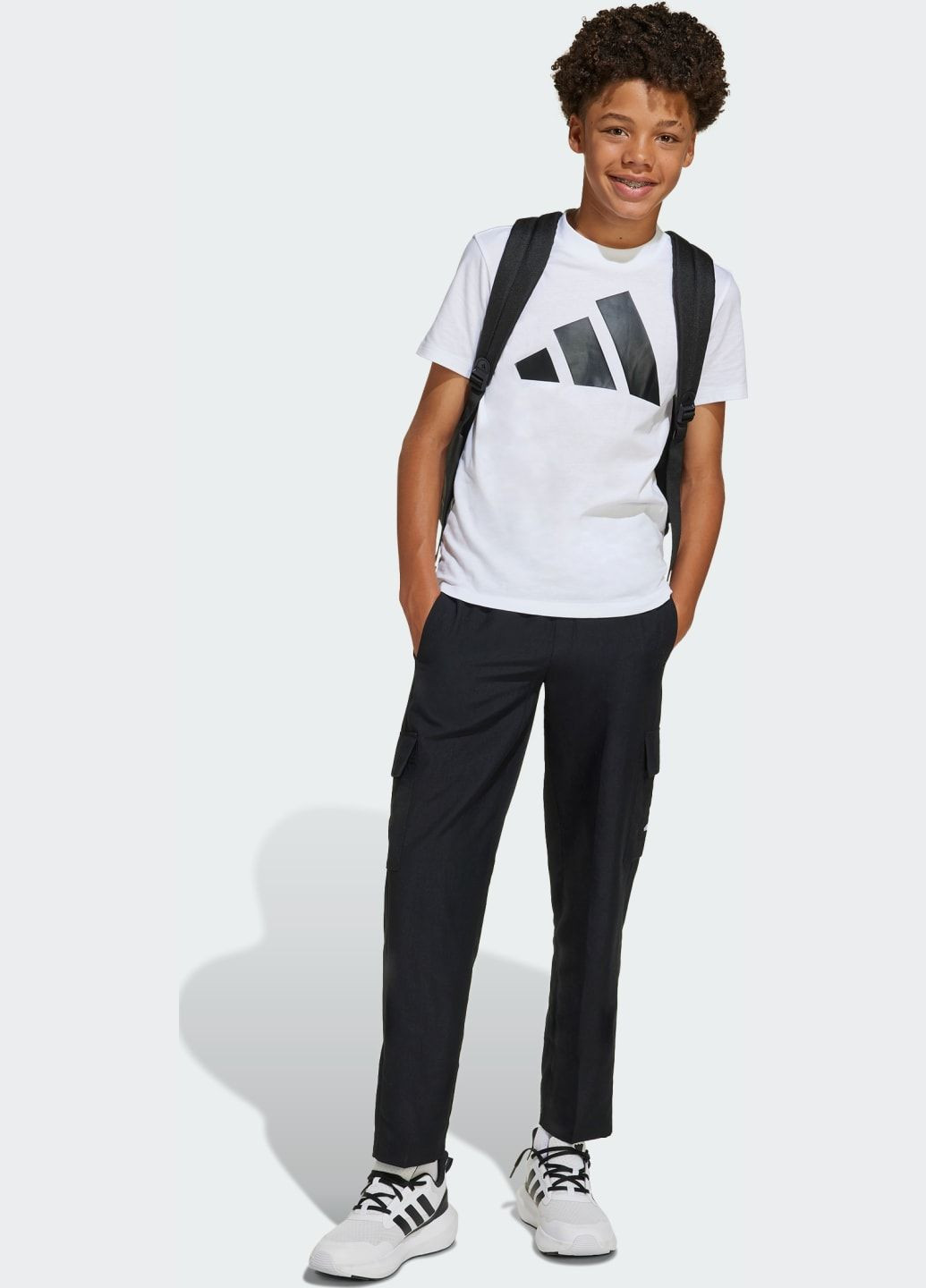 Біла демісезонна футболка essentials kids adidas