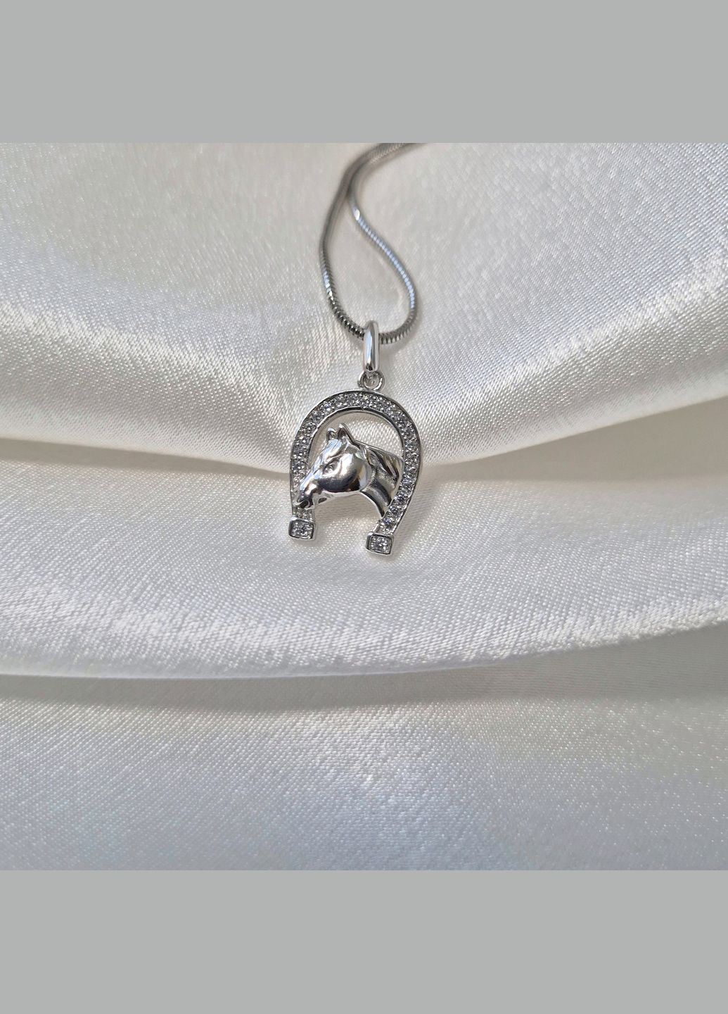 Серебряная подвеска Подкова с Конем серебро 925 пробы Родированное 3184р 2.40г No Brand (347228143)