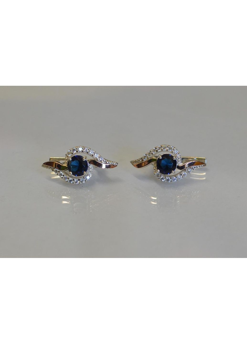 Срібні сережки з накладками з золота Silver Style (366813026)