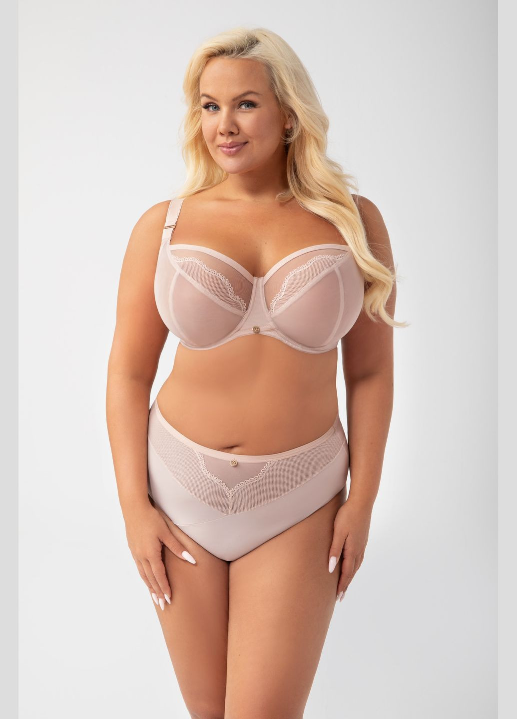 Бежевий жіночий бюстгальтер Gorsenia з кісточками поліамід