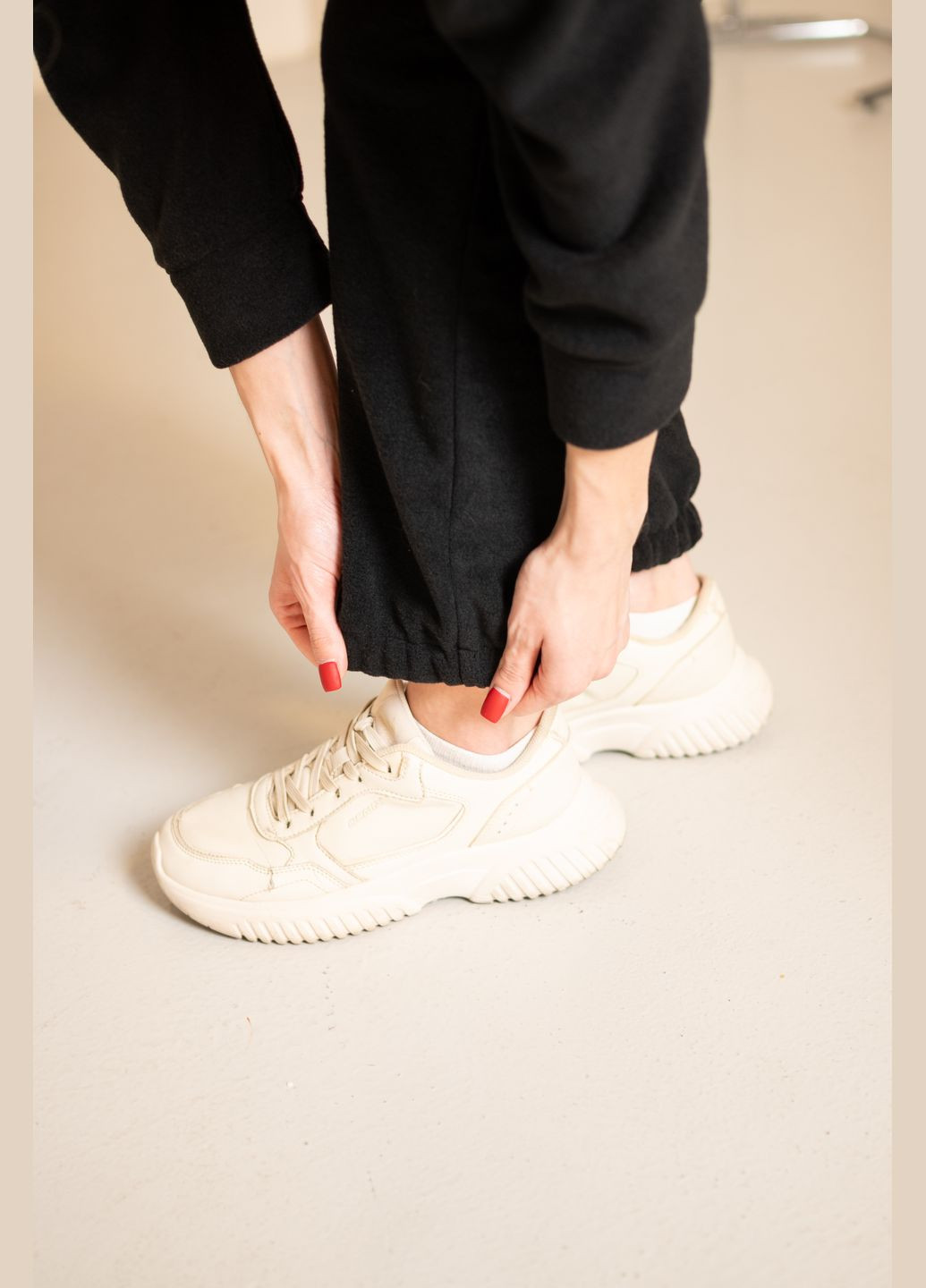 Женский костюм черного цвета на замке с капюшоном на флисе, No Brand 7033 (316703278)