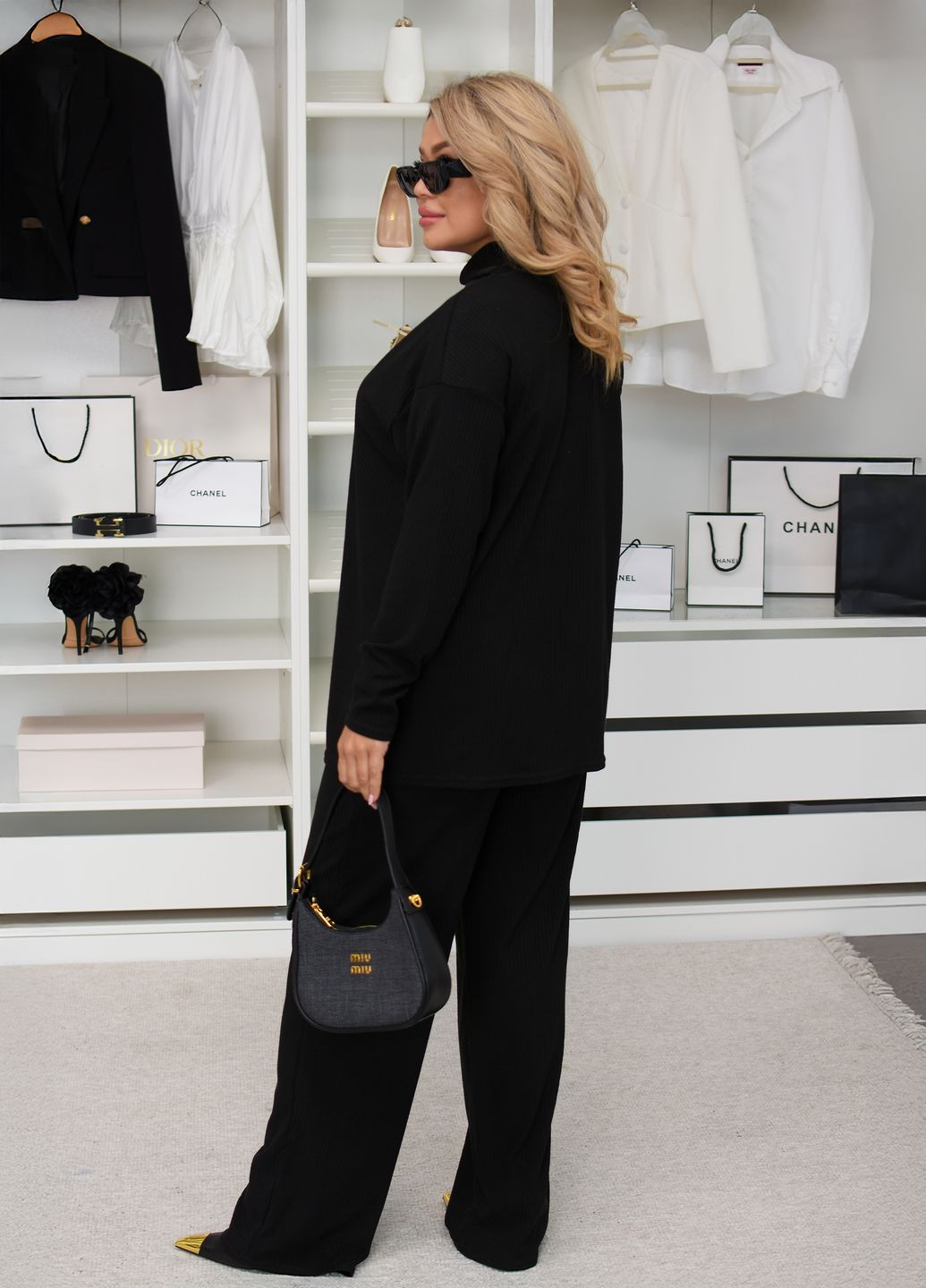 Трикотажний костюм жіночий демісезонний оверсайз в рубчик No Brand (363367596)