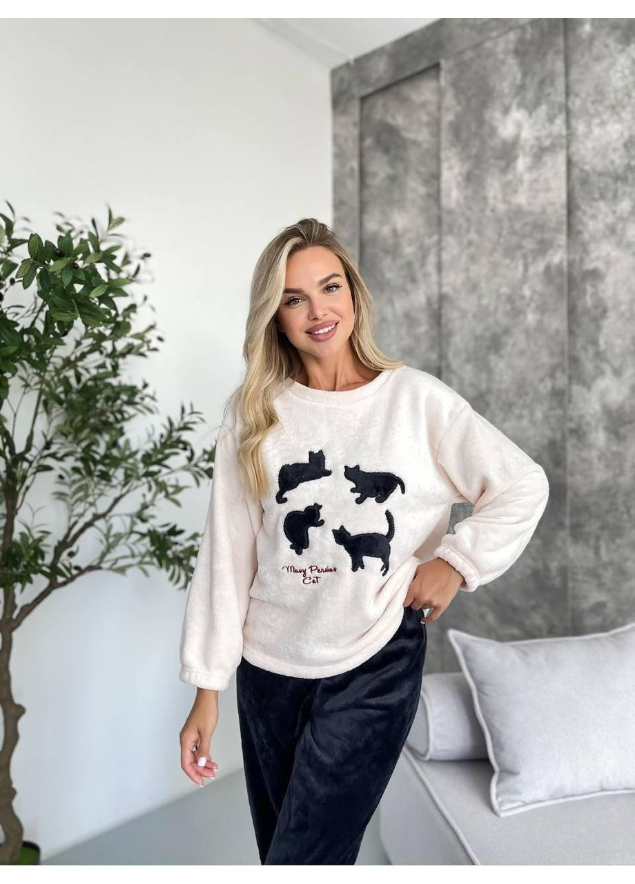 Комбінована жіноча піжама з м’якого флісу з котиками бежево-чорна. тепла піжама флісова з принтом котів для дому No Brand
