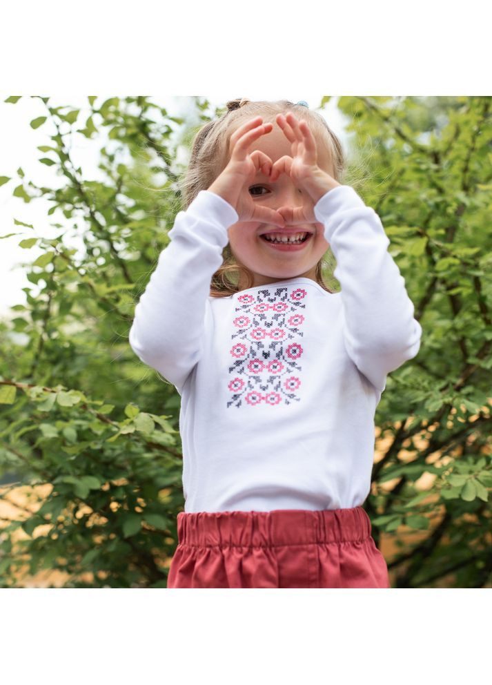 Белая вышиванка из трикотажа для девочек модный карапуз Trendy Tot трикотаж (370972645)