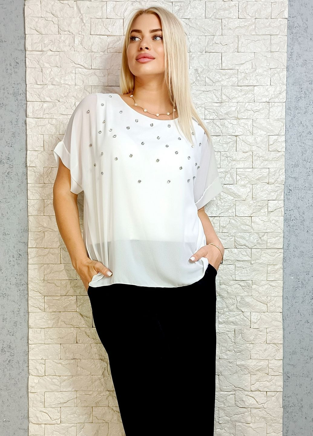Белая блуза Pammy шифонова з коротким рукавом декорована камінням