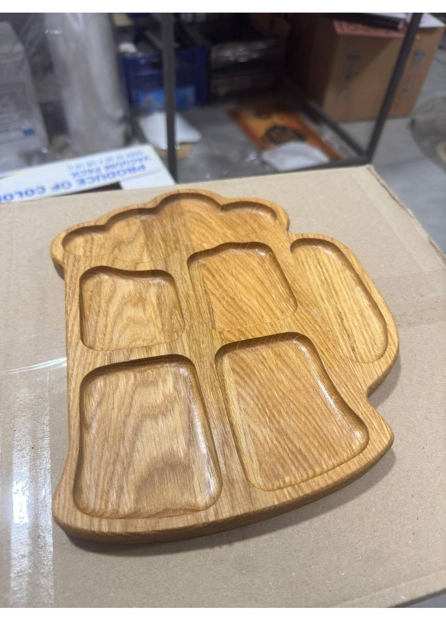 Менажница деревянная секционная Кружка на 6 секций для подачи блюд (Материал Карпатский Дуб) 28x21 см. No Brand (365843579)