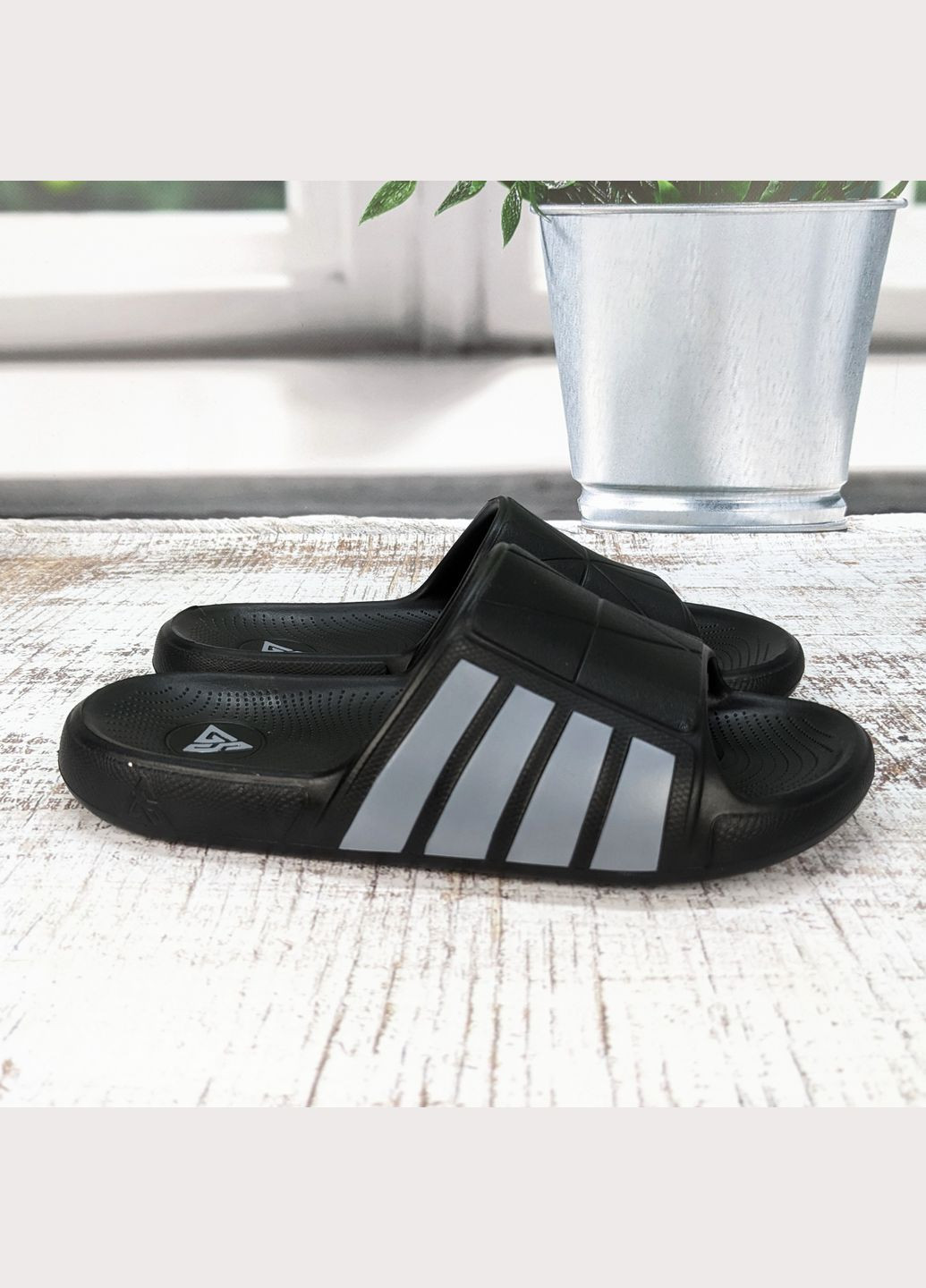 Шльопанці жіночі пінкові Gipanis (333799070)