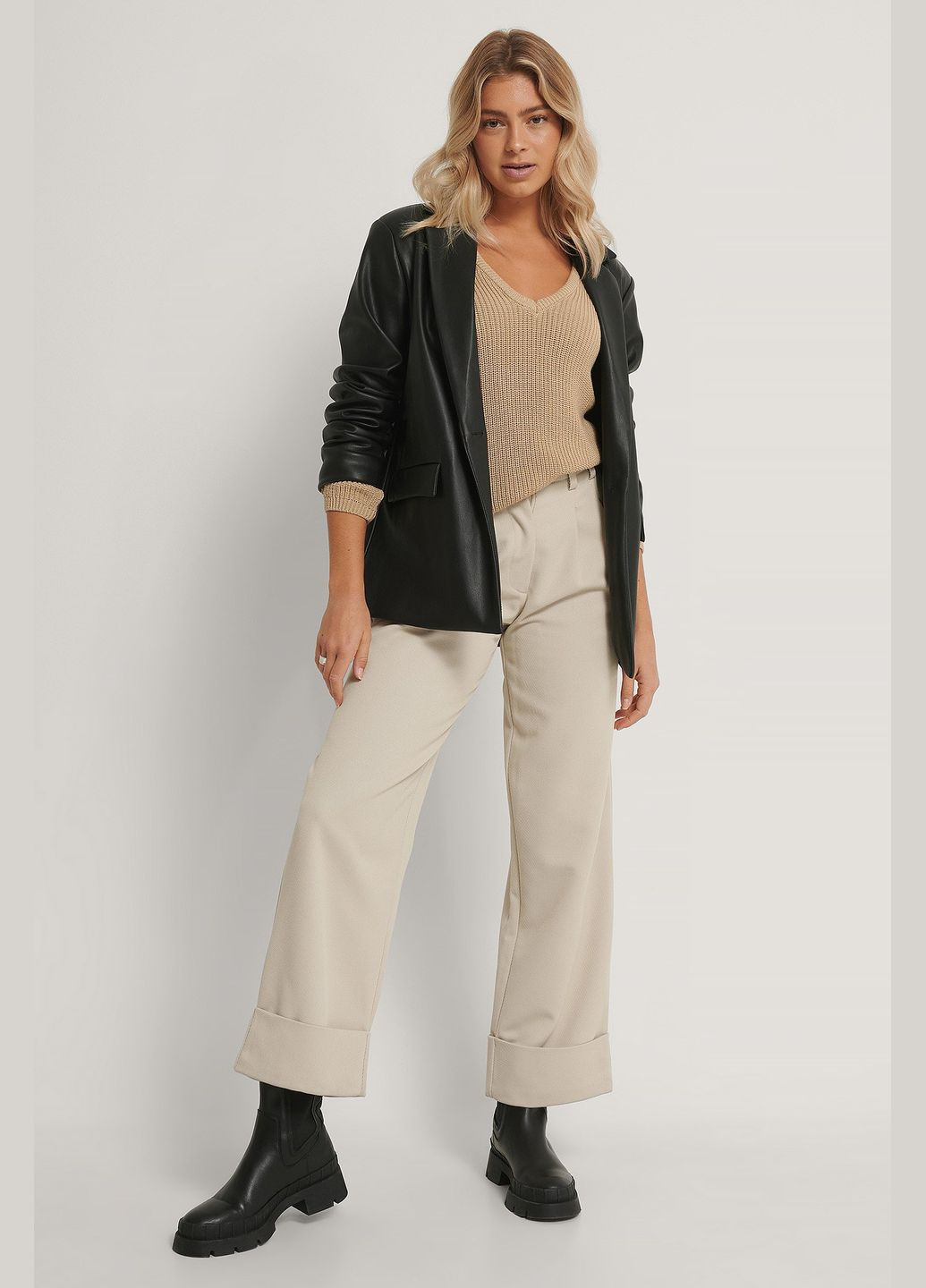 Бежевий пуловер демісезон,бежевий, NA-KD