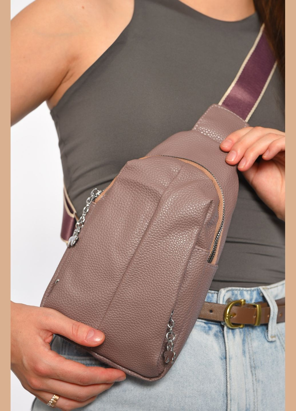 Бананка жіноча з екошкіри пудрового кольору однотонна Let's Shop (302660990)