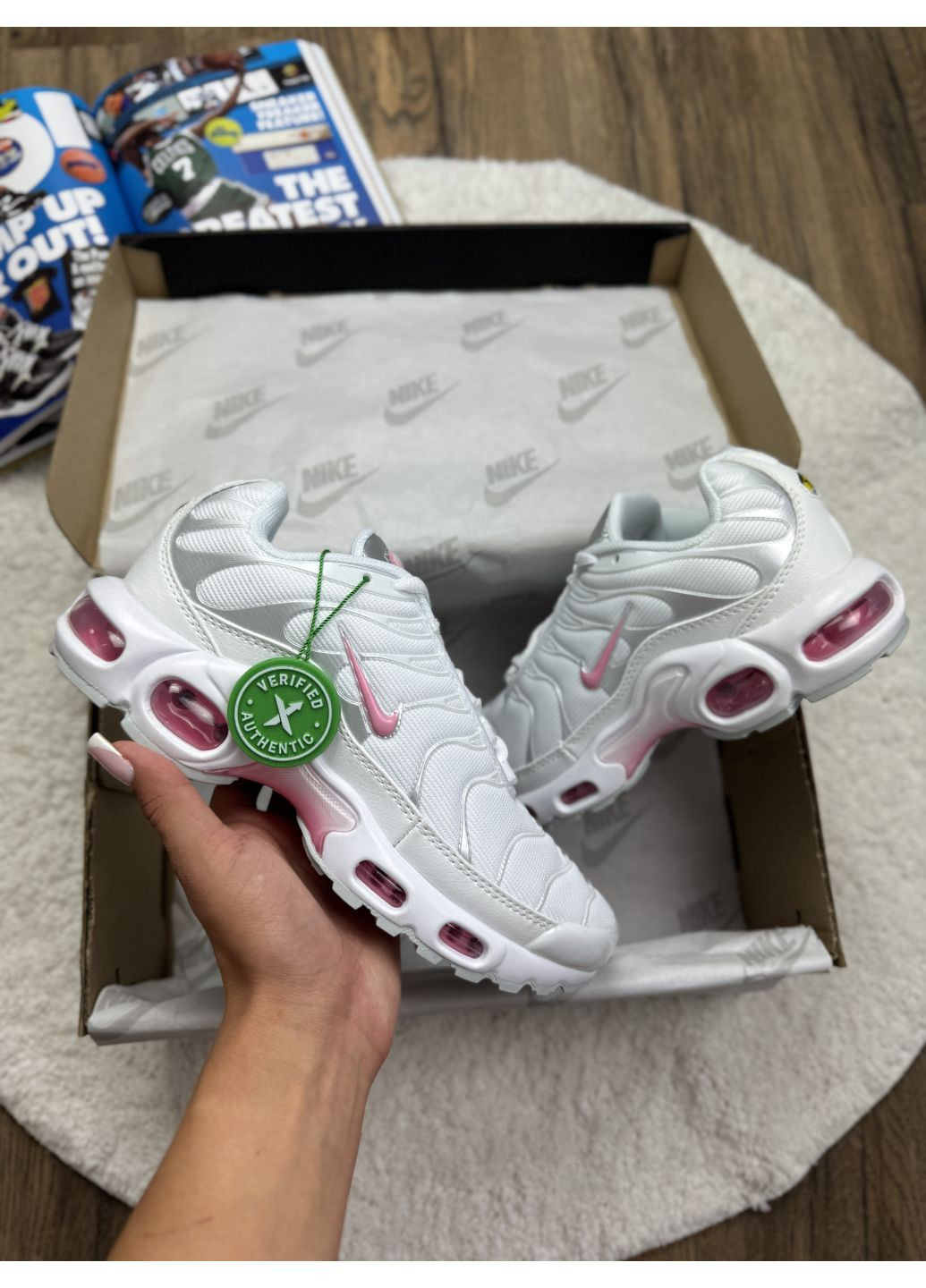 КРОСІВКИ ЖІНОЧІ NIKE AIR MAX TN PLUS WHITE GREY PINK НАЙК АІР МАКС ТН ПЛЮС No Brand рожеві демісезони (367176394)