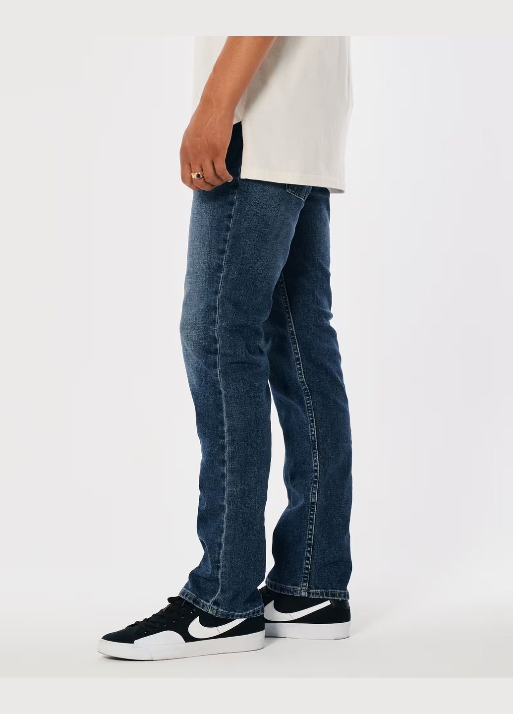 Синие демисезонные джинсы slim straight hc9471m Hollister