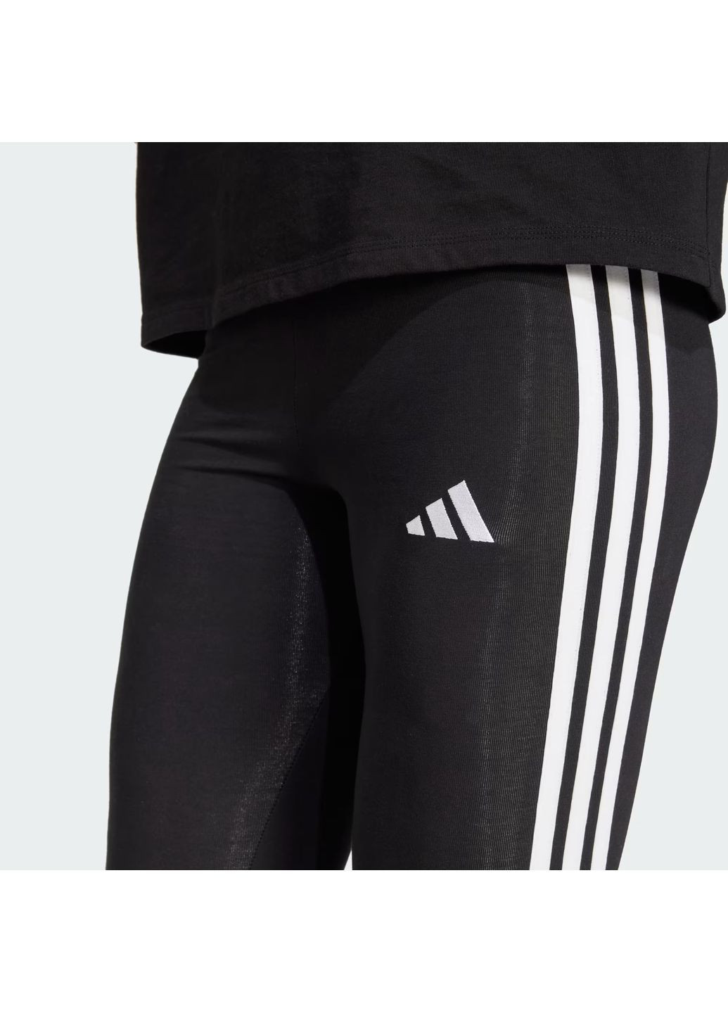 Черные демисезонные спортивные леггинсы из хлопка adidas