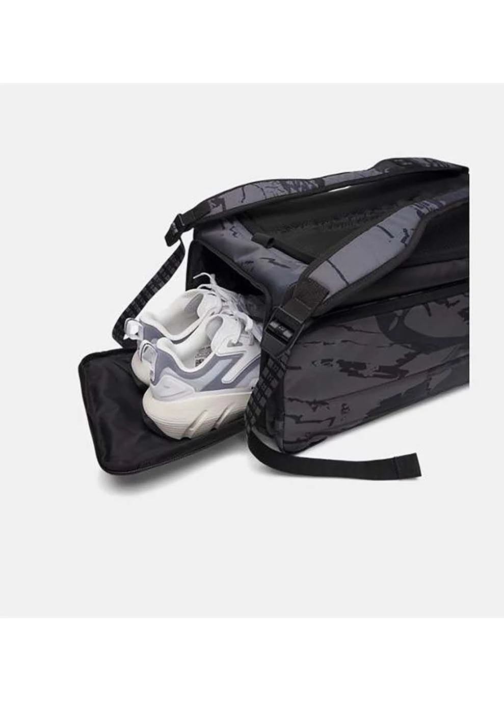 Сумка-рюкзак UA Contain Duo SM BP Duffle 40L Чорний 55 x 40 x 28 см Under Armour (395622290)