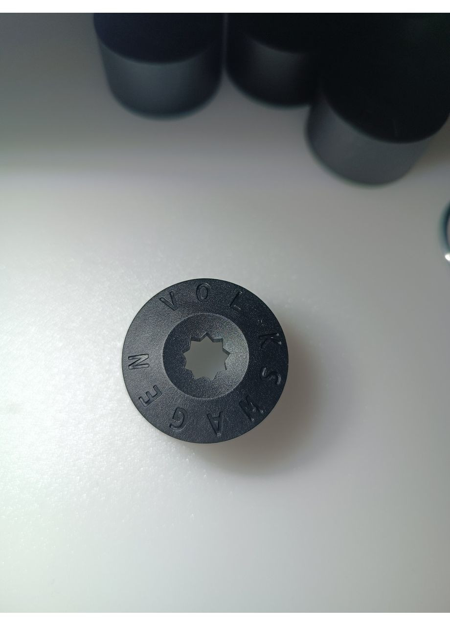 Комплект ковпачків на болти для дисків Volkswagen ( 20шт) чорний No Brand (371774102)