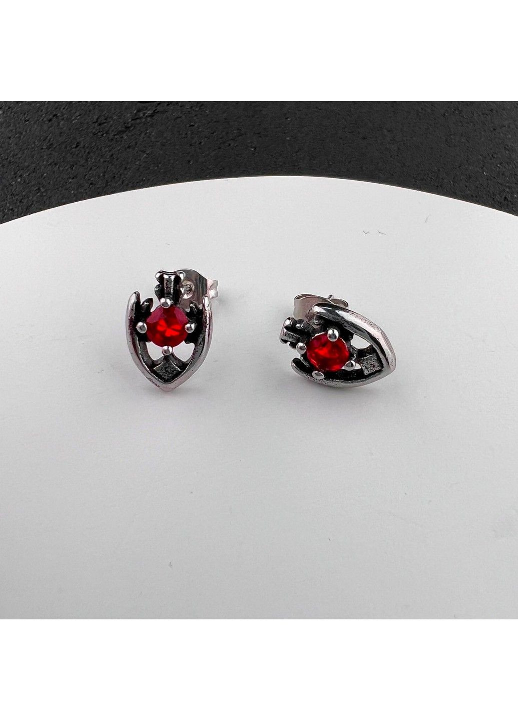 Готичні панк сережки з червоним каменем із медичної сталі ES-034 No Brand (299330436)