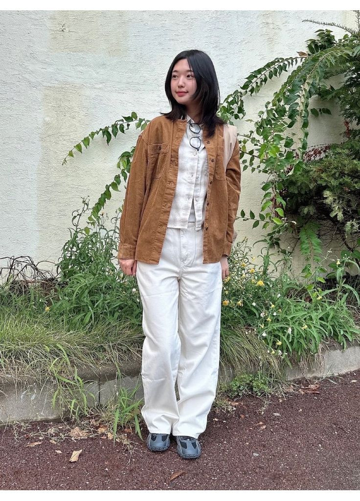 Светло-коричневая демисезонная куртка Uniqlo