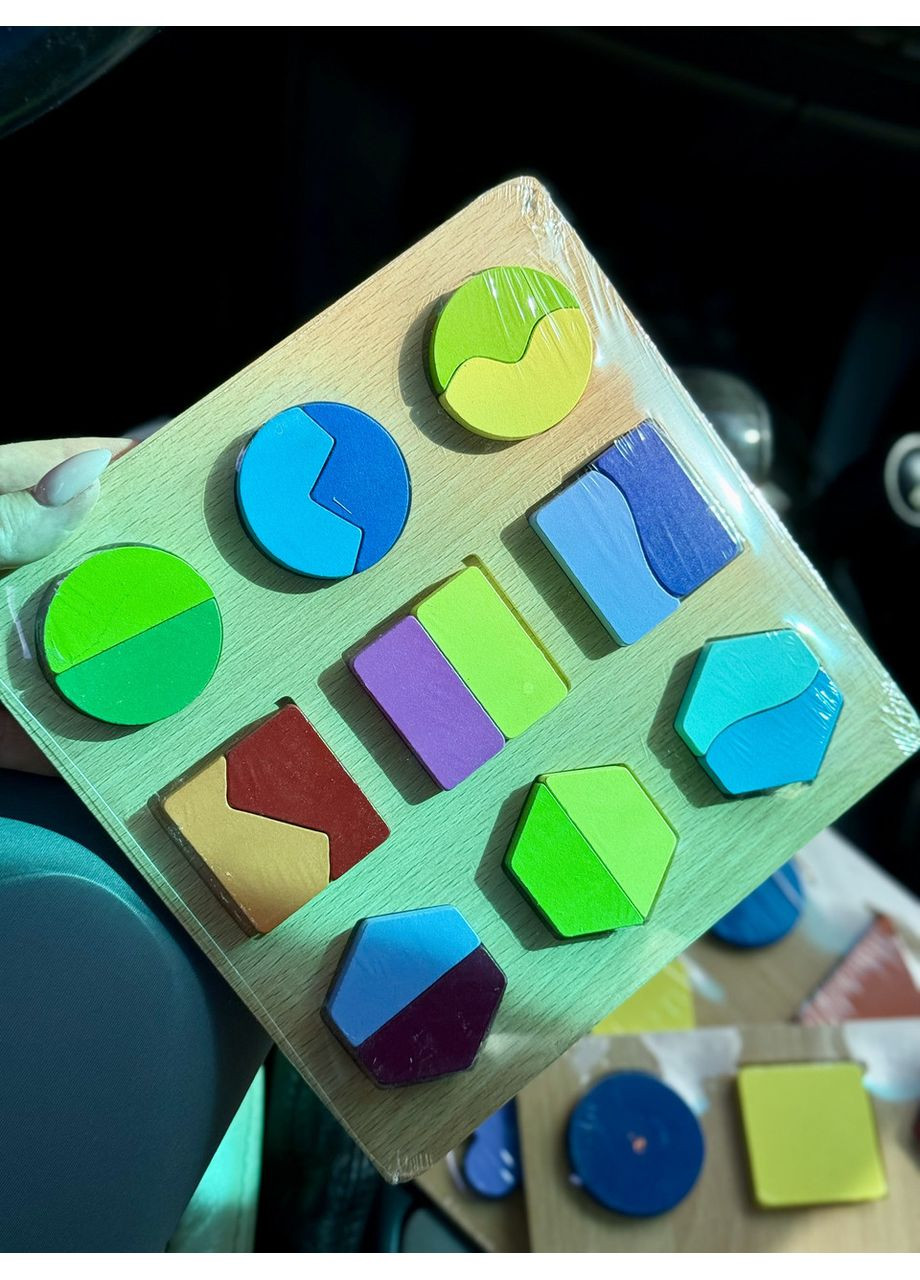 Дерев’яний сортер-пазл з геометричними фігурами, що складаються з частин No Brand (364553185)