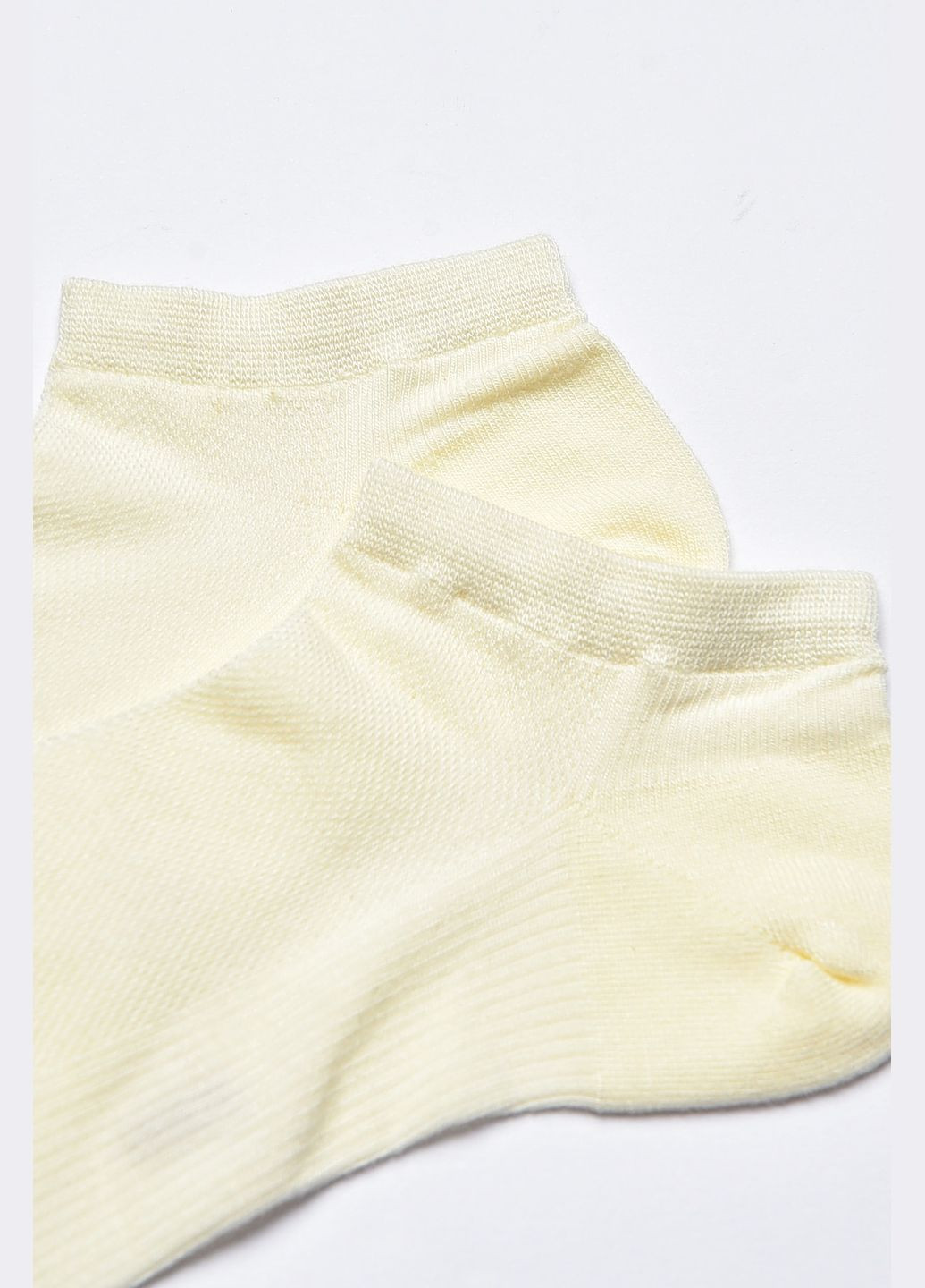 Молочні шкарпетки жіночі спортивні демісезонні молочного кольору Let's Shop однотонні (332565081)