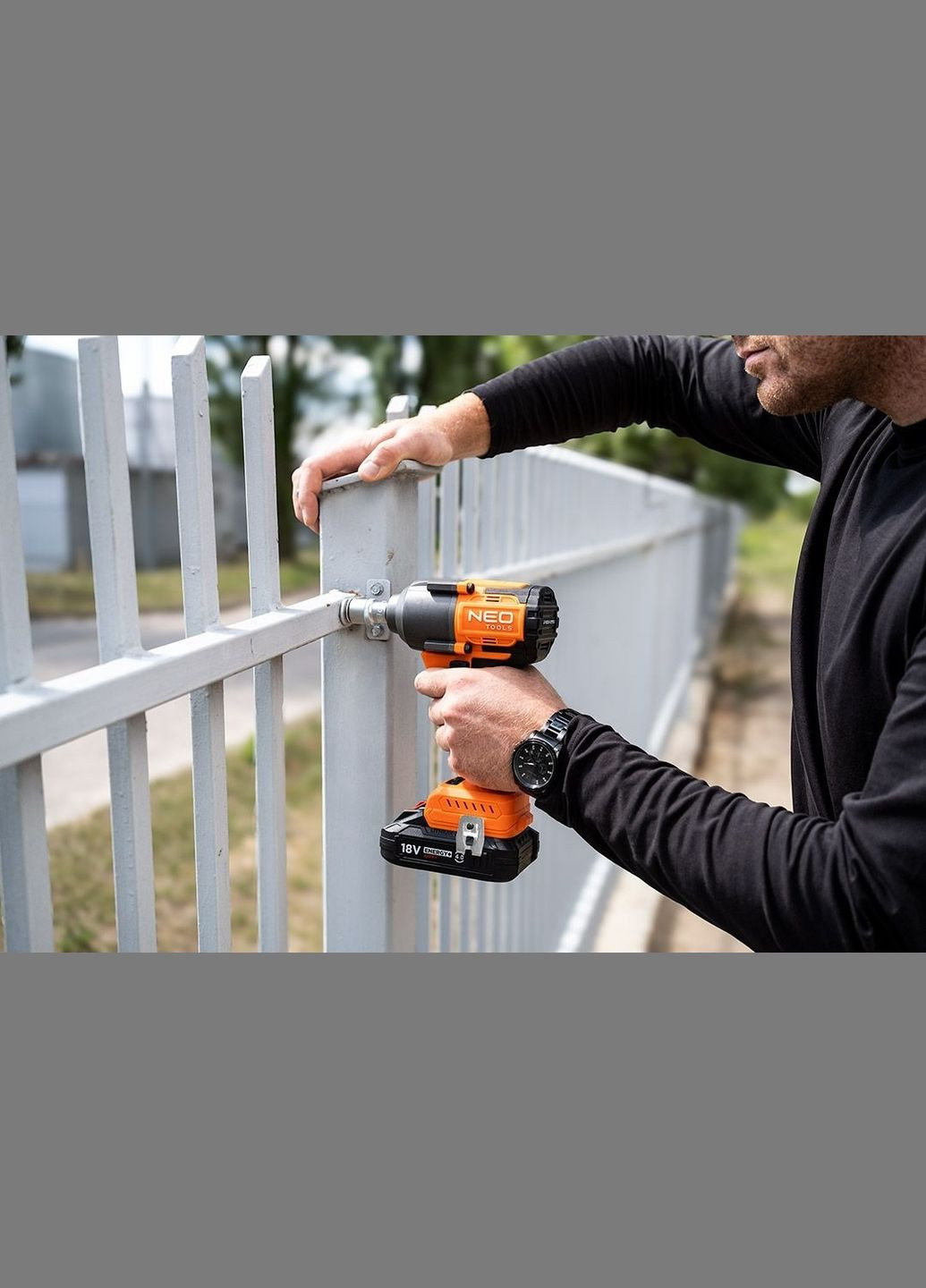 Гайковерт ударний Energy+ 18В безщітковий 2400об·хв 850Нм 1/2" 3 швидкості 1.8кг без АКБ та ЗП Neo Tools (330031446)