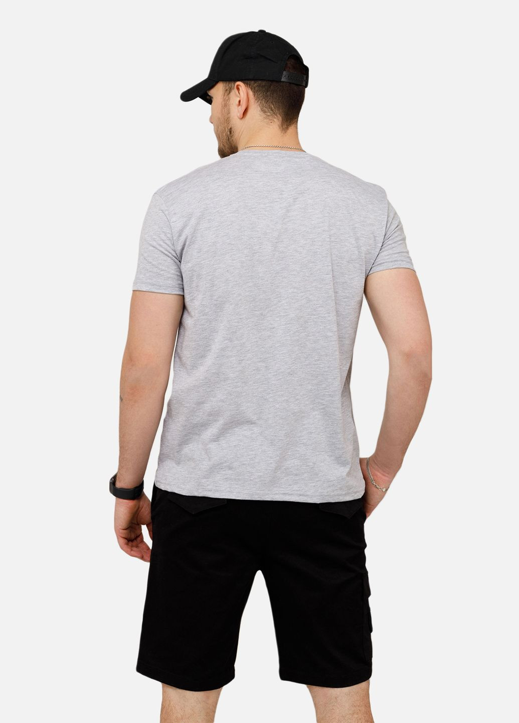 Світло-сіра чоловіча футболка з коротким рукавом колір світло-сірий цб-00250627 Big Lowiss