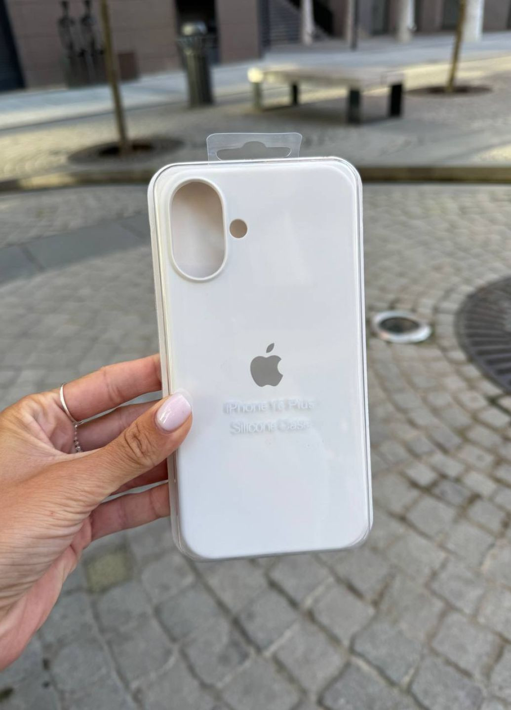 Силіконовий чохол Silicone Case для iPhone 16 Plus White / Айфон 16 Плюс білий силікон кейс No Brand (305412069)