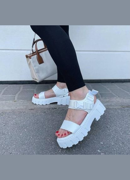 Жіночі шкіряні босоніжки на платформі 0853 Білі Seven (307151124)