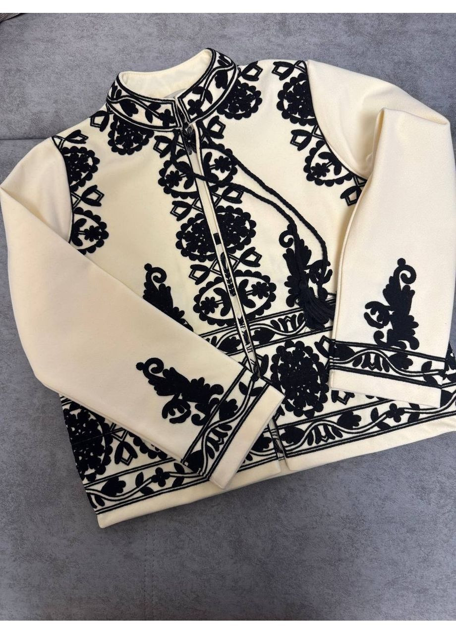 Жіночий жакет з етно-вишивкою — із контрастним чорним орнаментом ESQ (369002541)