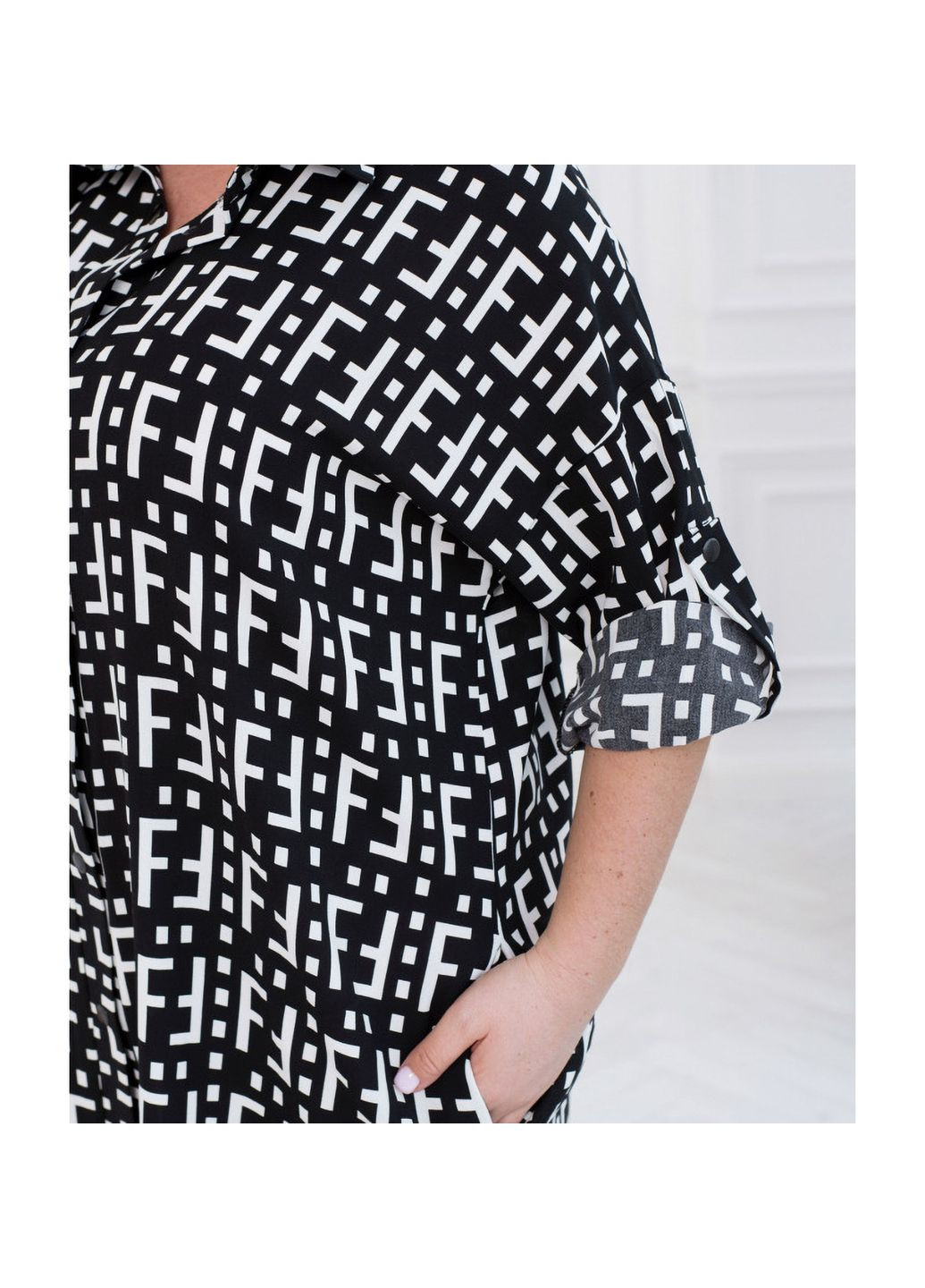 Чорна сукня Liton