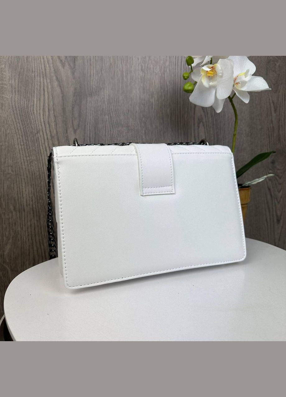 Модна стьобана жіноча сумочка клатч з ланцюжком із екошкіри чорна (sku_1198ББ) No Brand (330576231)