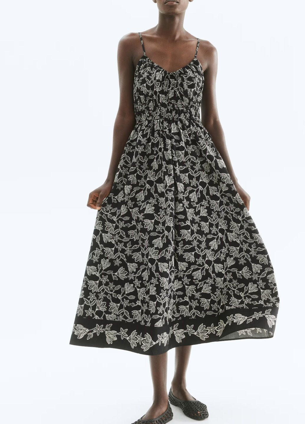 Черно-белое кэжуал платье H&M с цветочным принтом