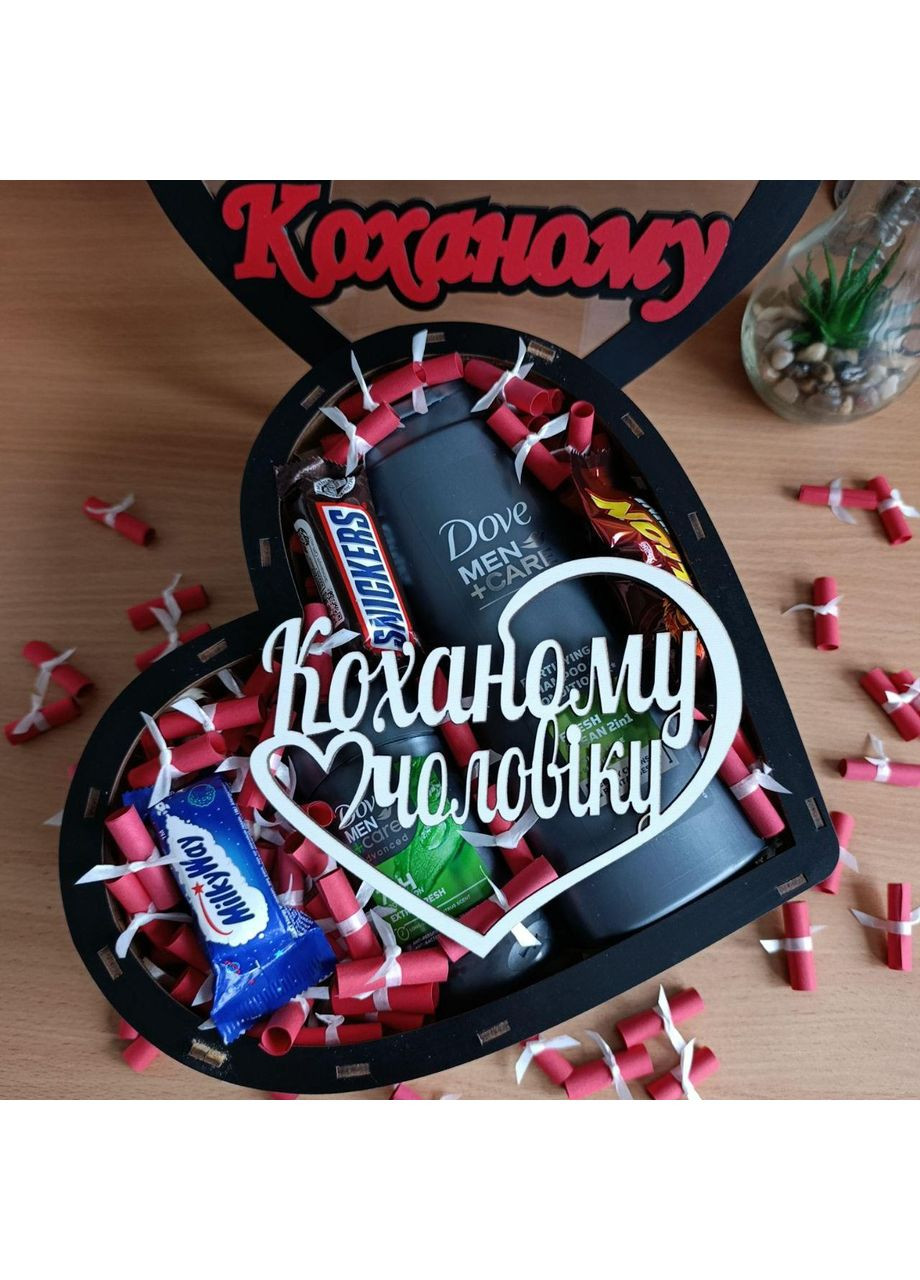 Бокс з цукерками та косметикою для чоловіка на день народження новий рік день закоханих (ar325) No Brand (372152234)