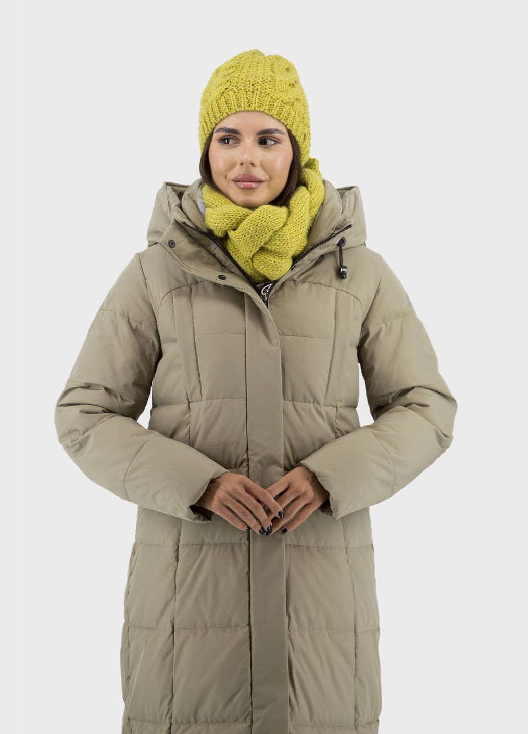 Оливковый зимний Пуховик No Brand