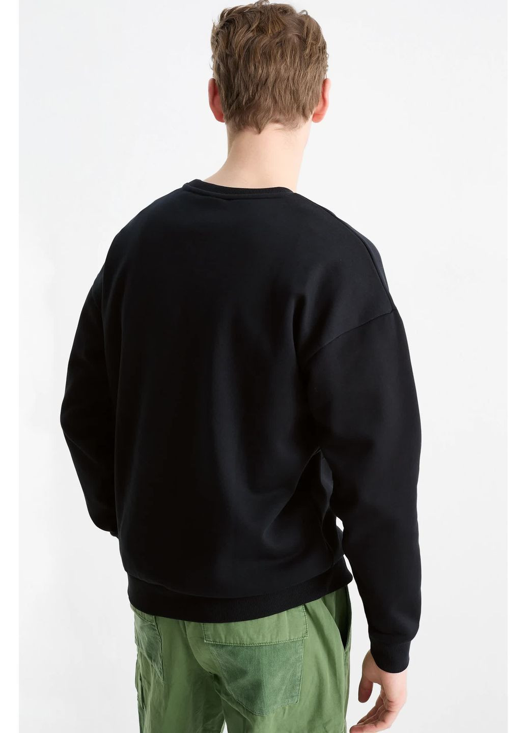 Черный свитшот C&A (366474028)