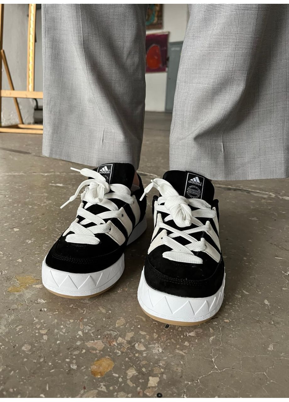 Черные демисезонные кроссовки мужские adidas adimatic black / white адидас адиматик No Brand