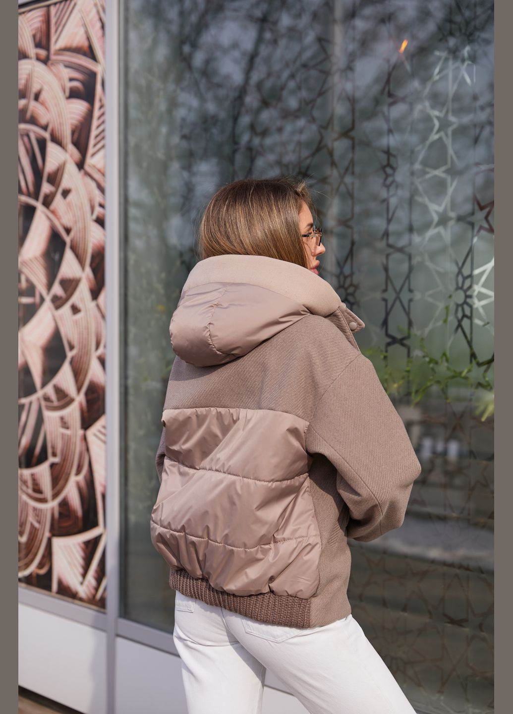 Кофейная демисезонная куртка MN