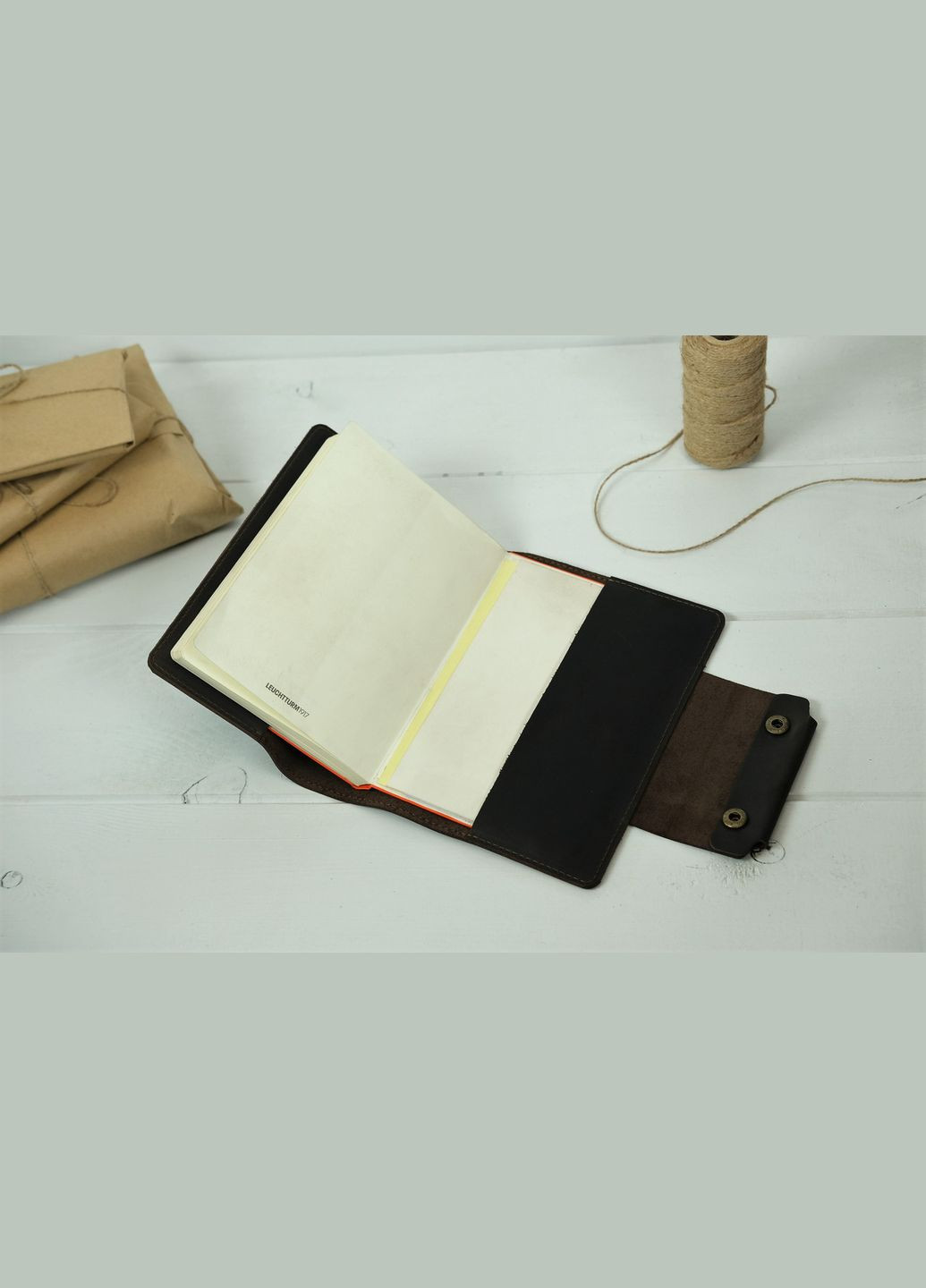 Кожаная обложка для блокнота А5 Дизайн №2, натуральная Винтажная кожа, цвет коричневый оттенок Шоколад Berty (299397118)