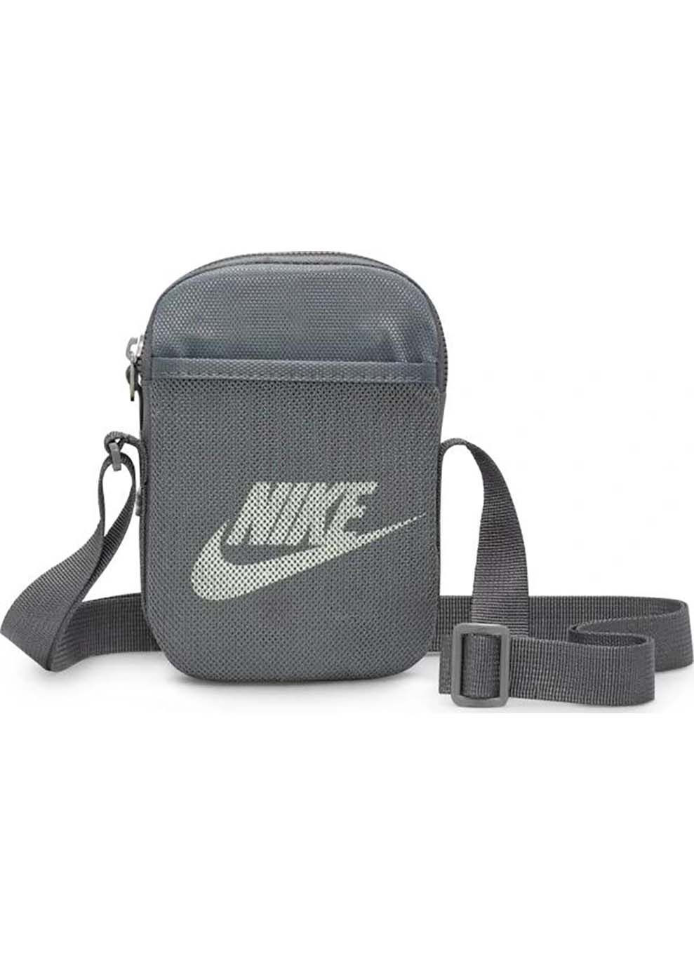 Сумка кросс-боди NK HERITAGE S CROSSBODY 1L серый Уни 18x13x3 см Nike (367585388)