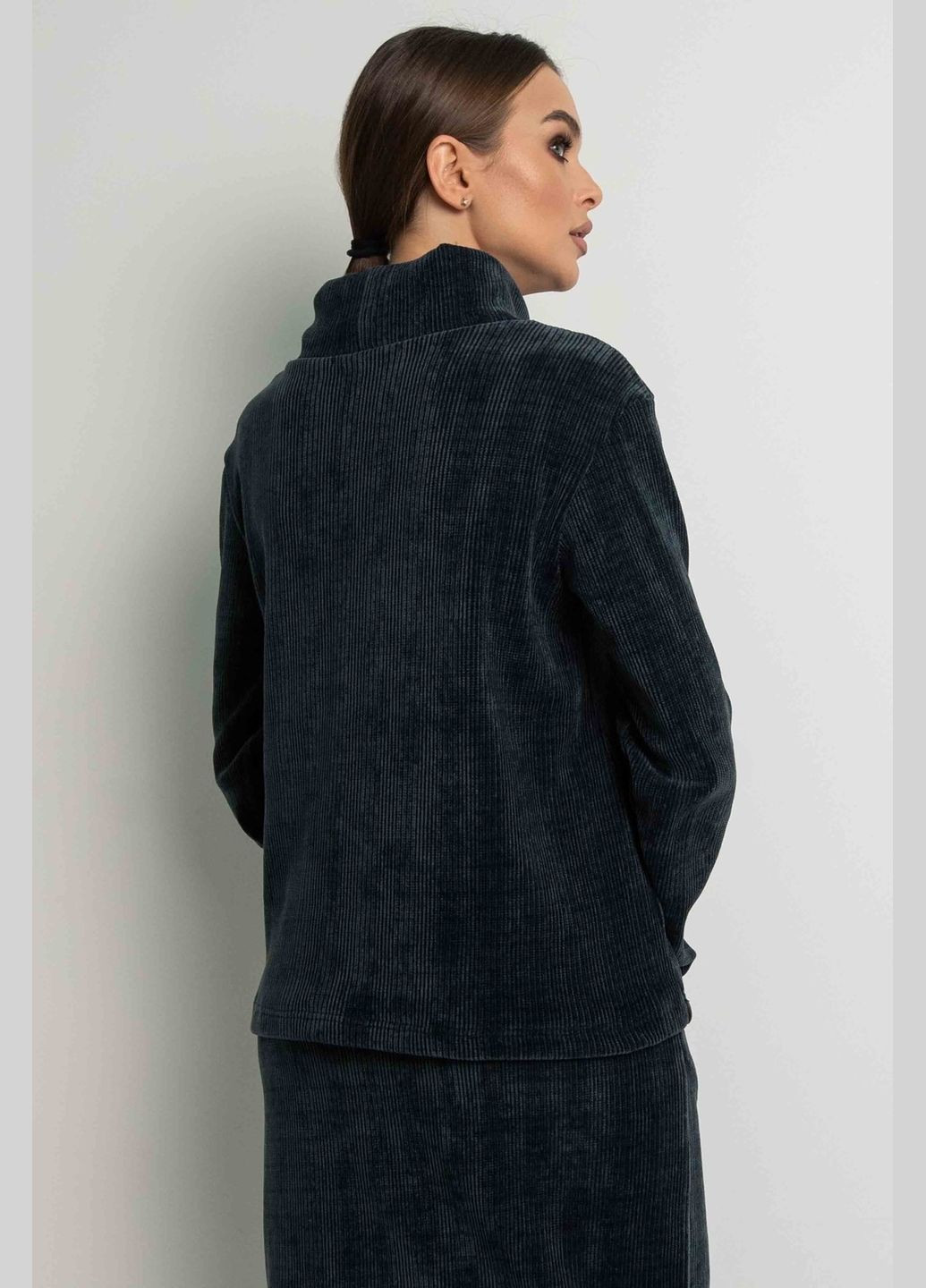 Чорний зимовий світшот з велюрового трикотажу з подовженою горловиною та акцентними швами (св 3521) RiMari