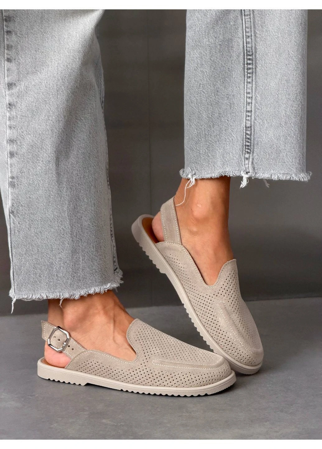 Бежевые анатомические мюли No Brand