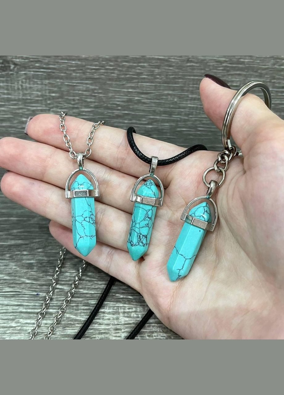 Кулон-маятник з натуральним каменем Бірюза у вигляді кристала шестигранника на ланцюжку в подарунковій коробочці Овен (326807787)