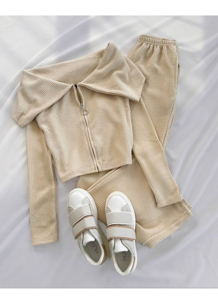 Жіночий костюм у рубчик No Brand (366227382)