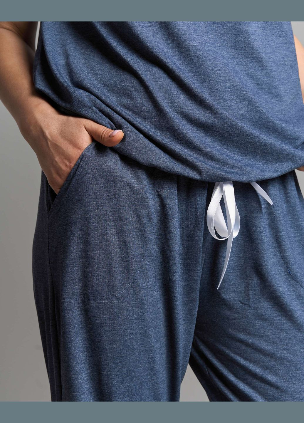 Темно-синяя батальный комплект со штанами и футболкой Nicoletta