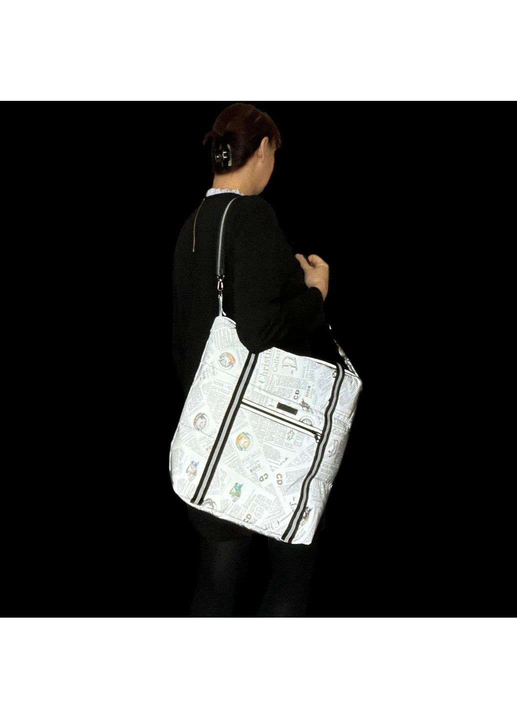 Сумка стеганая, мягкая, светоотражающая Svitashka Газета размер L No Brand (308253182)