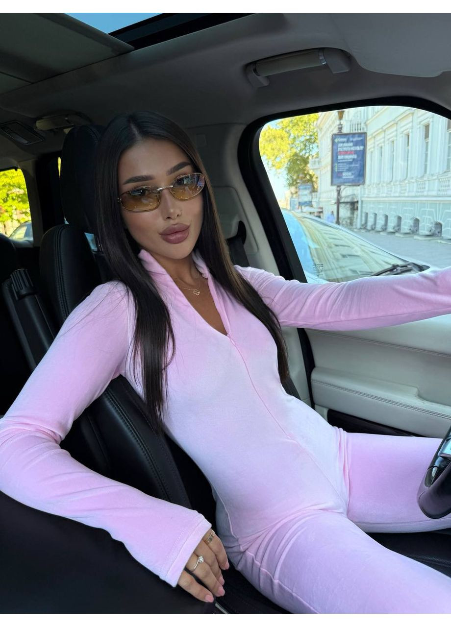 Жіночий велюровий комбінезон Україна комбінезон-брюки світло-рожевий кежуал велюр