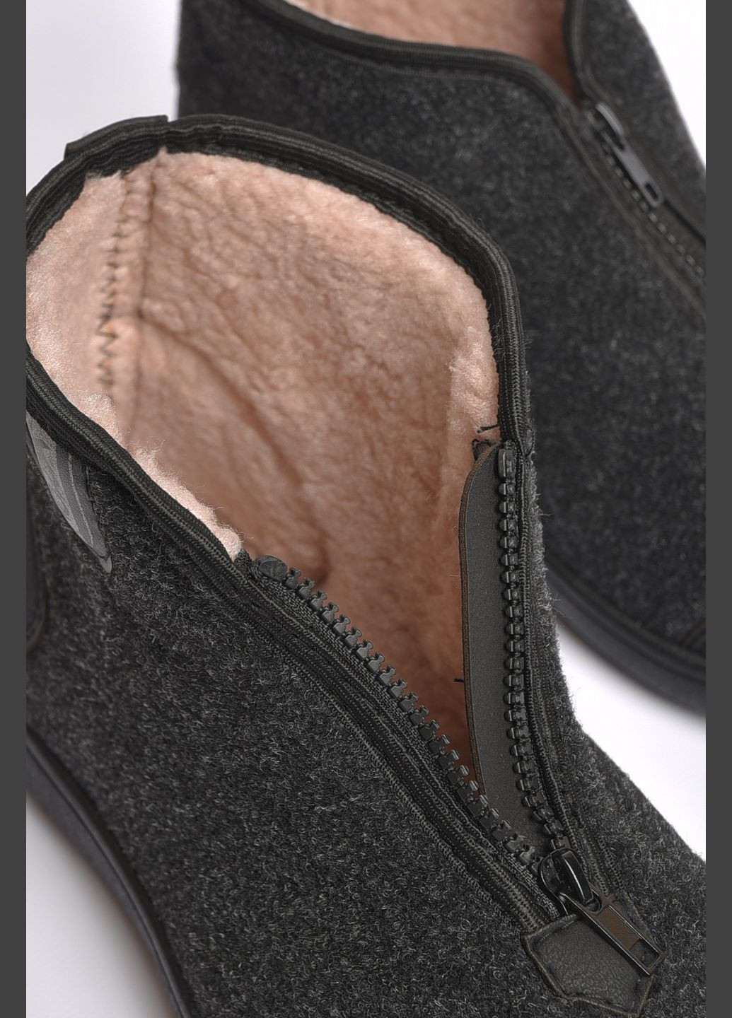 Бурки чоловічі на хутрі темно-сірого кольору Let's Shop (302660544)