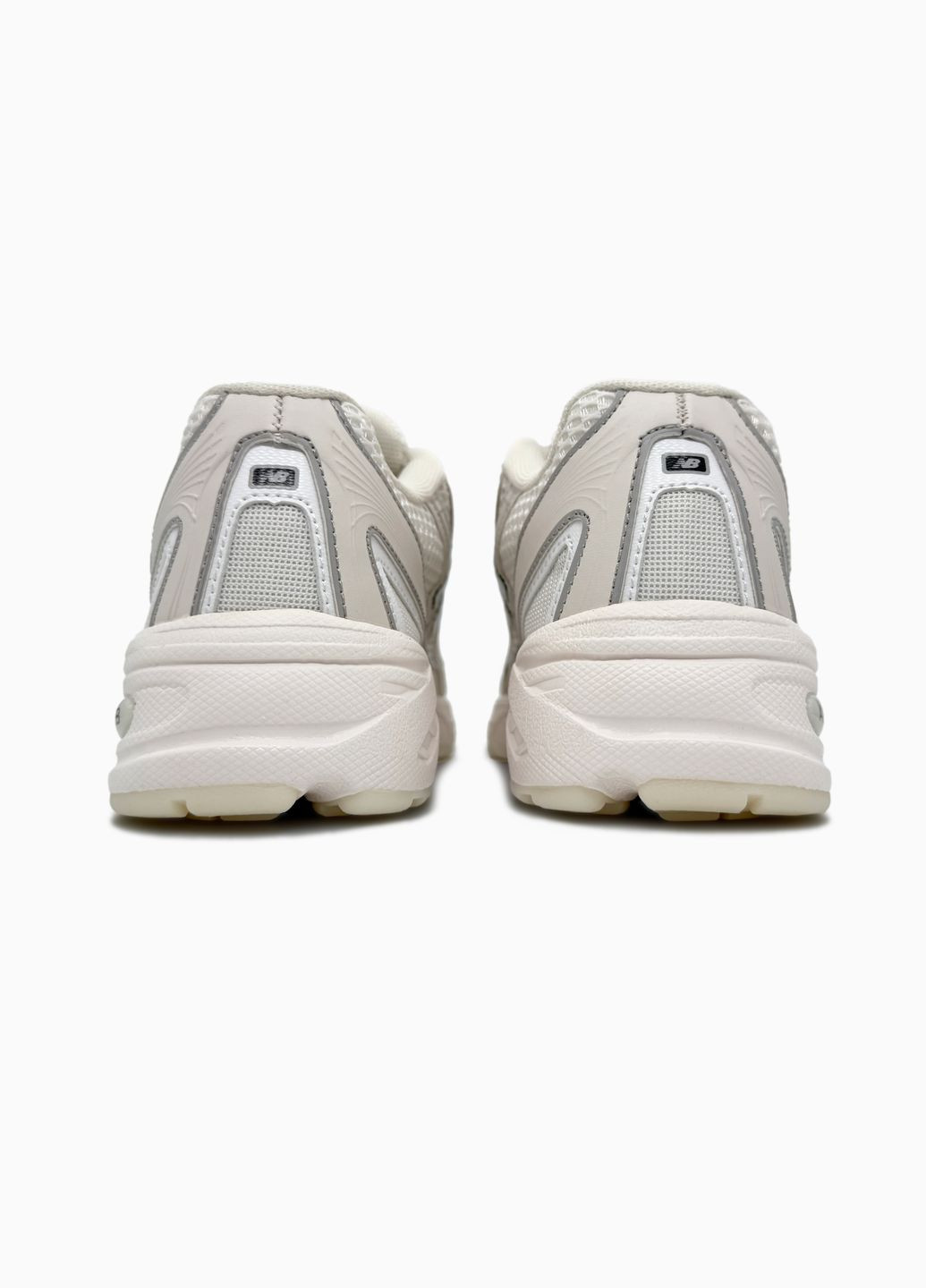 Бежевые демисезонные кроссовки мужские и женские new balance 740 beige | нью беланс 740 бежевые No Brand